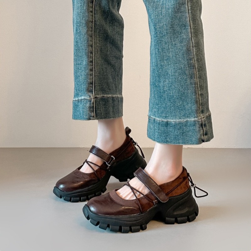 Women Fashion Show - Neue Retro-Ballett-Mary-Jane-Schuhe, modische Marken-Damen-Sneaker und Freizeitschuhe