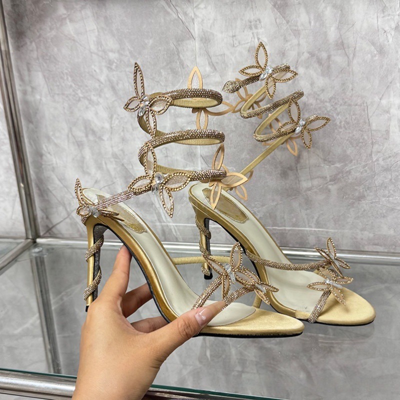 Luxuriöse Designer-Damenschuhe – Women Fashion Model Bewertung und Preis
